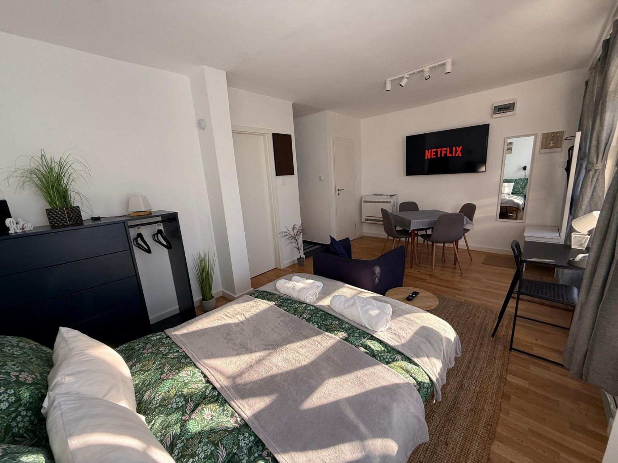 Sparkling Time Apartman Hajdúszoboszló Dış mekan fotoğraf